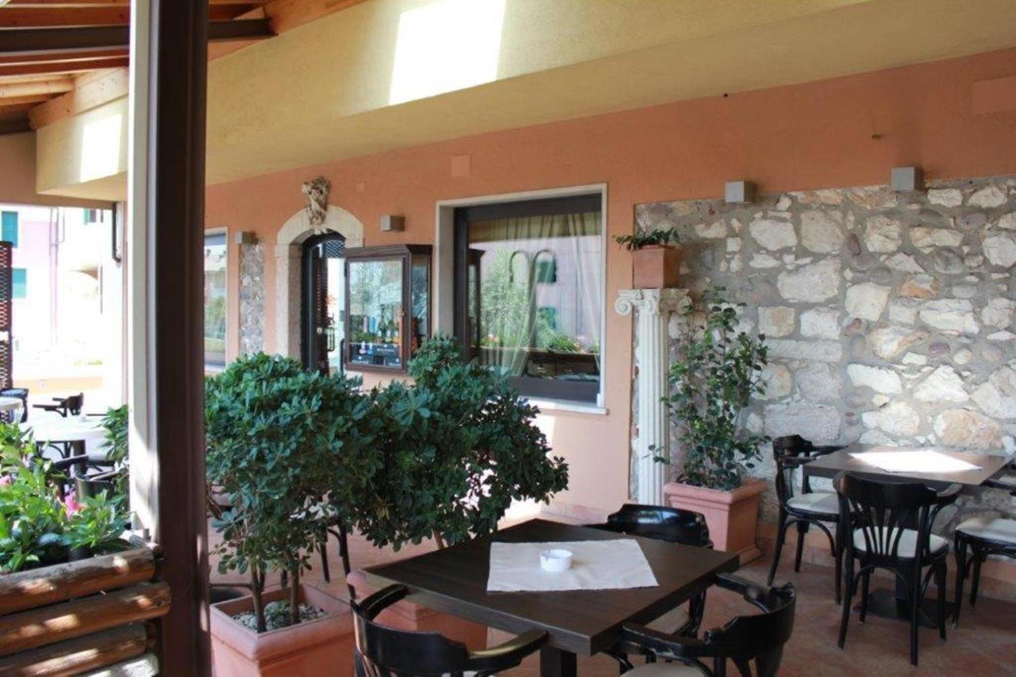 Hotel Al Sole - Enjoy Holiday Cavaion Veronese Eksteriør bilde